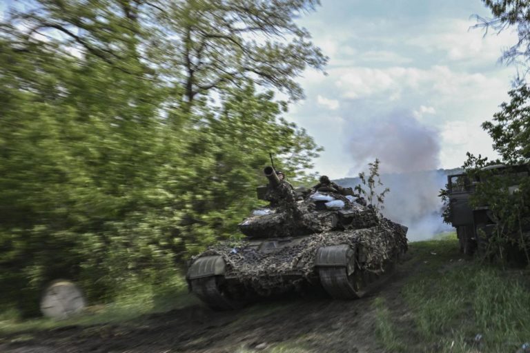 Ucraina, offensiva Russia verso est: raid su Donetsk e Luhansk