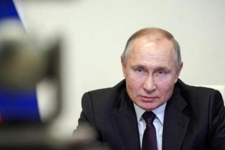 Putin: “Kiev esporti grano da Mariupol e Berdyansk”. Rimosso generale Dvornikov