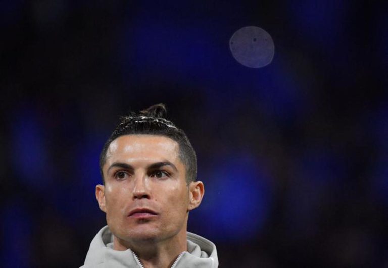 Cristiano Ronaldo vicino all’accordo con l’Al Nassr: ingaggio da 200 milioni