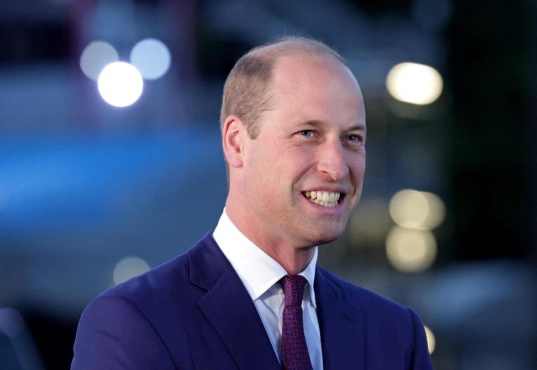 Il principe William compie 40 anni, niente bandiere per il compleanno