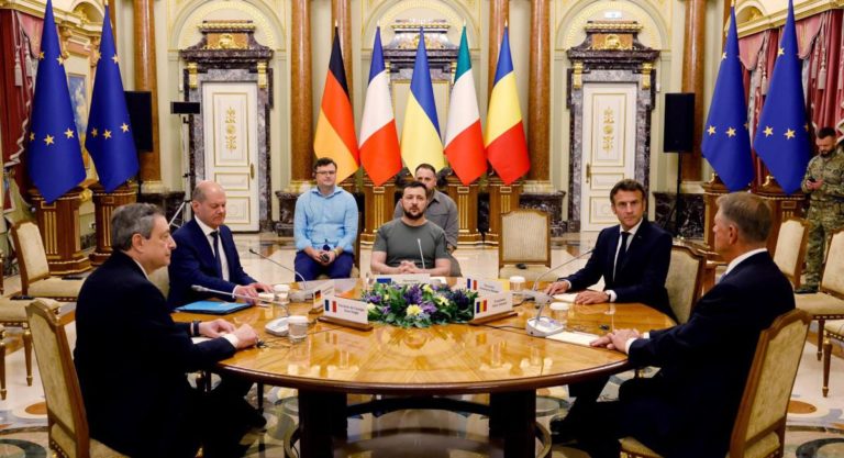 Draghi a Kiev: «L’Italia vuole l’Ucraina in Ue»