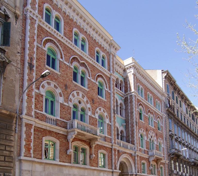 Restauro degli edifici nel centro storico di Fiume