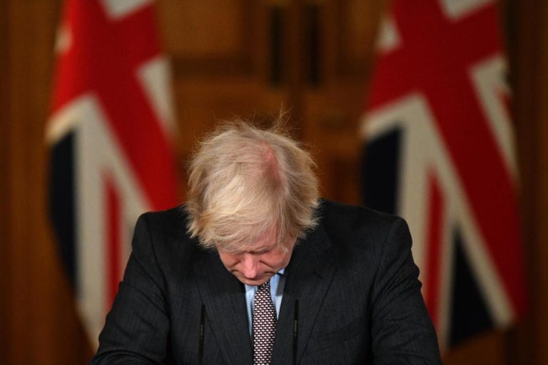 Governo Gb, dimissioni Johnson: “Lascio, nessuno indispensabile”