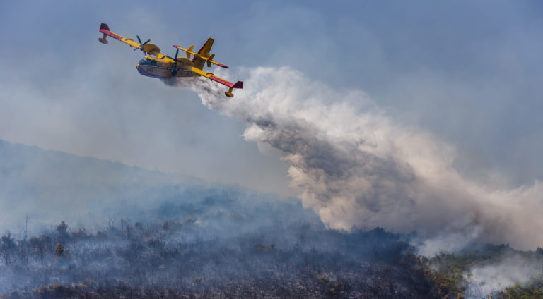 Istria. Incendio a Santa Marina d’Albona: 4 Canadair in azione