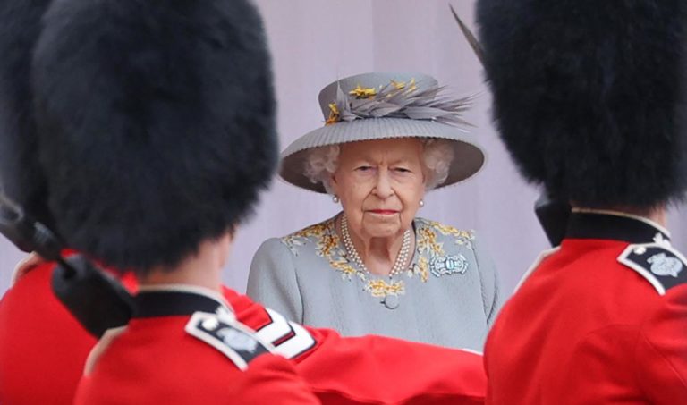 «La Regina Elisabetta è morta», l’annuncio di Bbc News