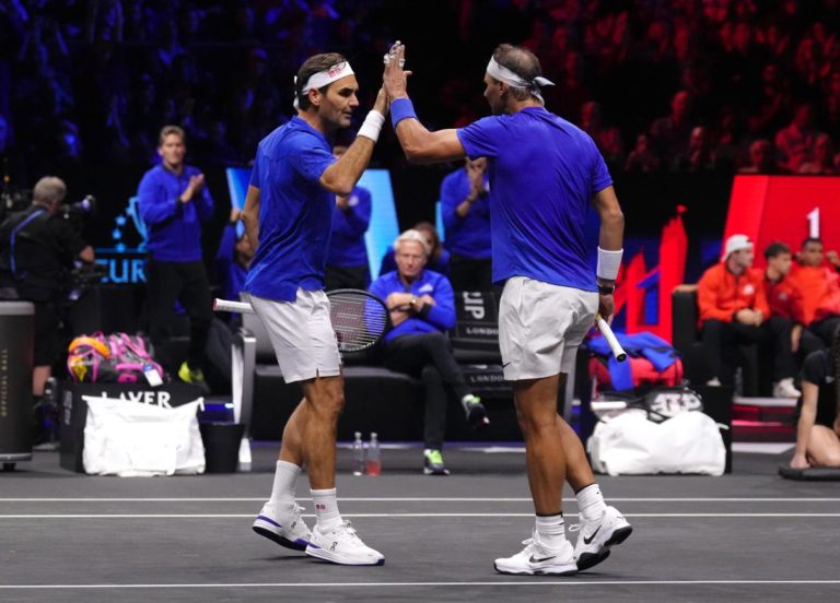 Federer, l’ultimo match in coppia con Nadal tra applausi e lacrime