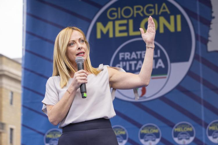 Sondaggi politici, Fratelli d’Italia vola al 26,5%
