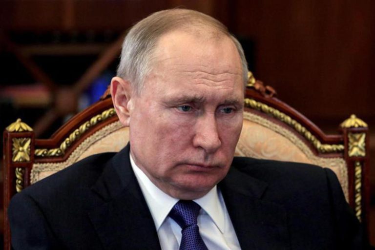 Putin compie 70 anni, il compleanno amaro del presidente russo