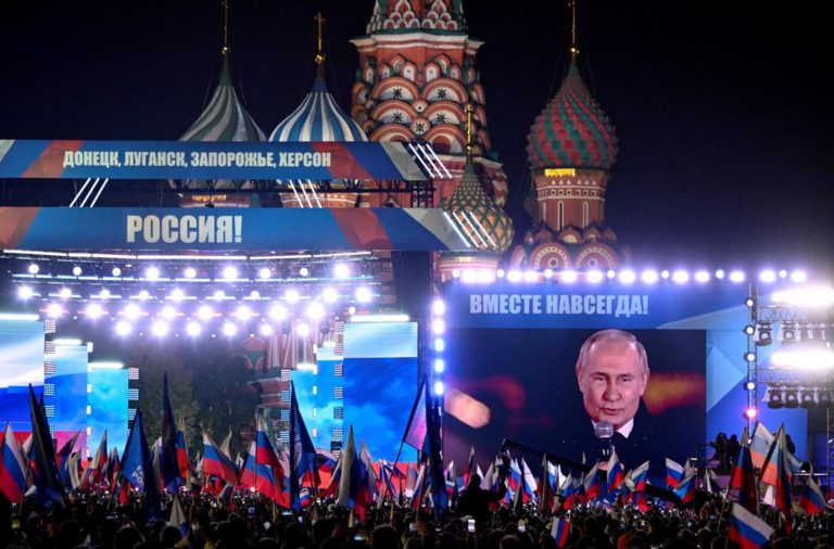 Ucraina, Putin: «Pace solo se Kiev accetta annessioni Russia»