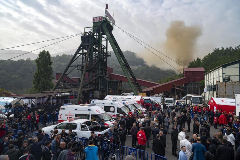 Esplosione miniera in Turchia, 41 morti
