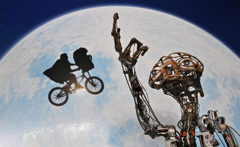 E.T., venduta all’asta marionetta per 2,4 milioni di euro