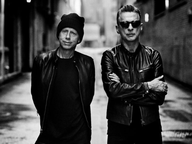 Sanremo 2023, i Depeche Mode ospiti della finale