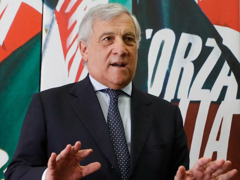 Governo, Tajani: «Tensioni maggioranza? Nessun problema, avanti coesi»