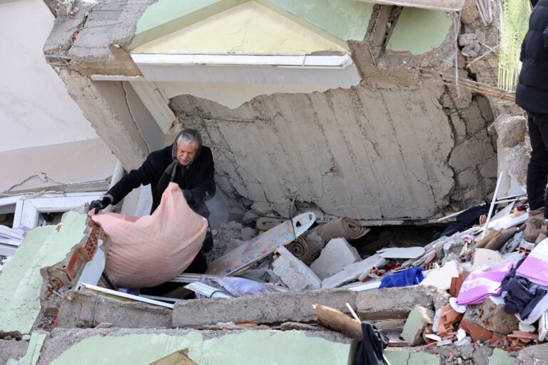 Terremoto Turchia, Gaziantep ridotta in macerie: il racconto – Video