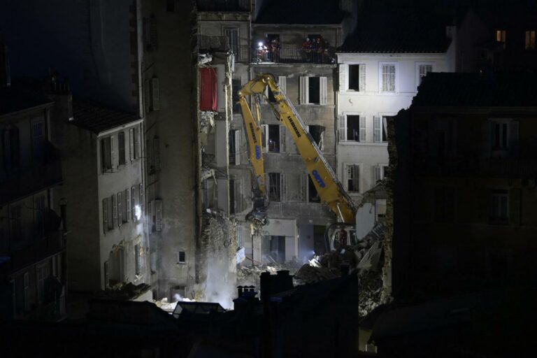 Palazzo crollato a Marsiglia, trovati due corpi tra le macerie