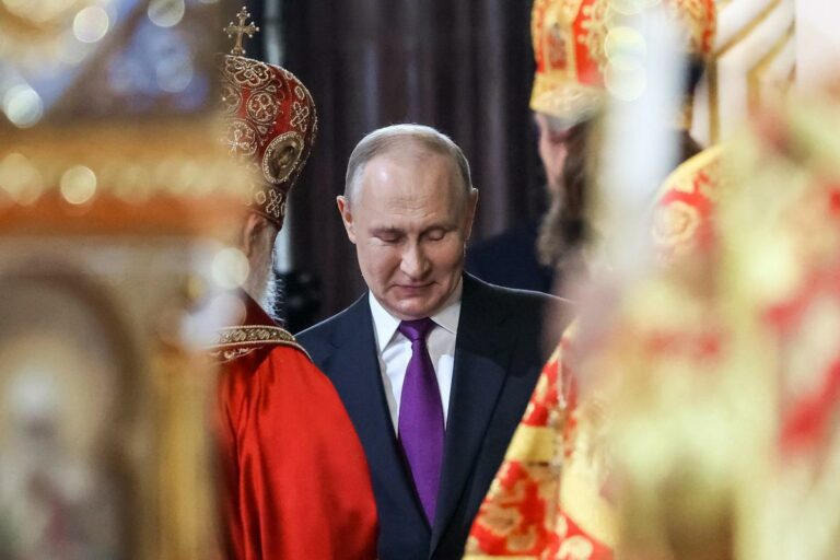 Ucraina, Bild: “007 Kiev hanno cercato di assassinare Putin”