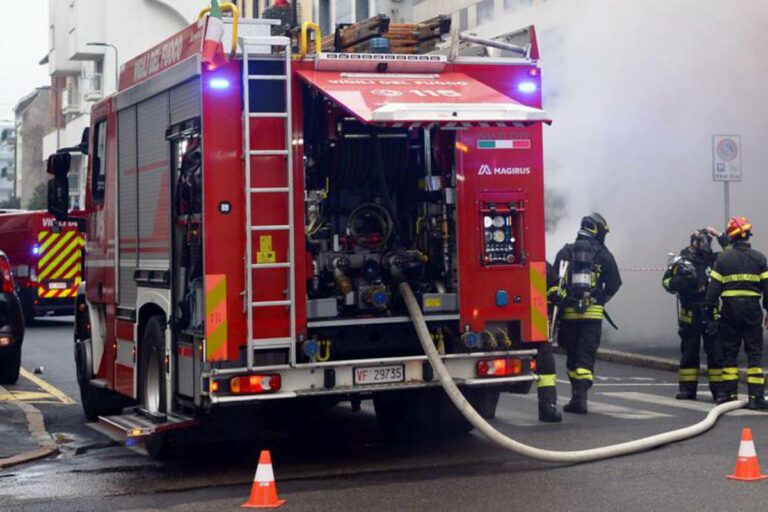 Trieste, incendio in casa: trovata morta una donna
