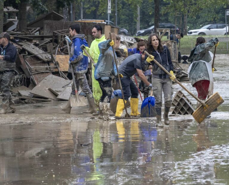 Alluvione Emilia Romagna, nuove piogge. «Rischi sanitari per abitanti»