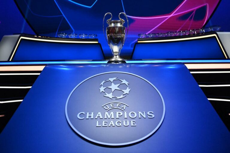 Sorteggi Champions League: Napoli-Real Madrid, Inter-Benfica, Psg-Milan e Atletico-Lazio