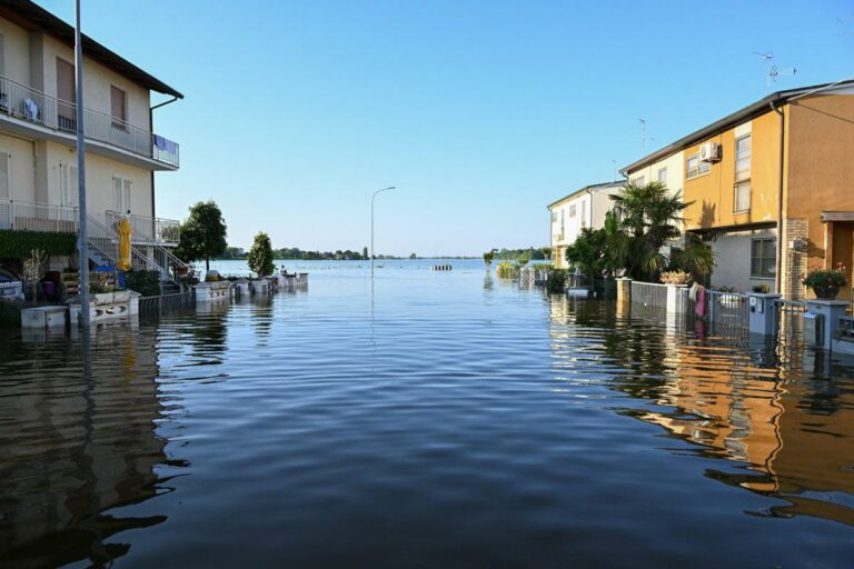Alluvione Emilia Romagna, ricostruzione e ripartenza: pronto documento per il governo