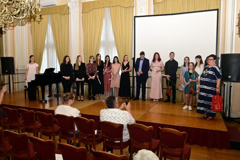 Concerto degli alunni della Scuola di musica «Ivan Matetić Ronjgov» (foto)