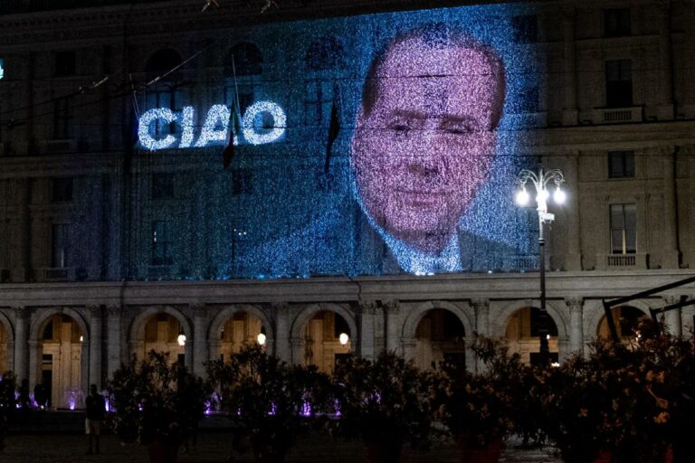 Berlusconi, Anvgd: «Un amico degli esuli giuliano-dalmati»