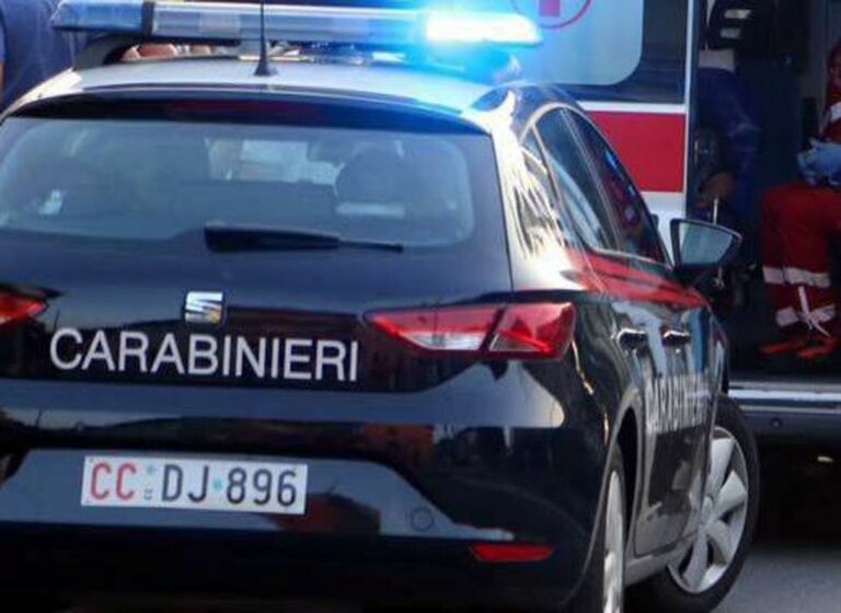 Roma, bimba di un anno trovata morta in auto: dimenticata dal papà