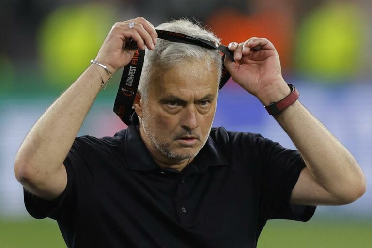 Siviglia-Roma, Mourinho: “Arbitro sembrava spagnolo”