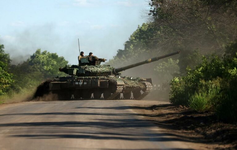 Ucraina, Kiev avanza nel Donetsk. Da Kim Jong-un sostegno a Putin
