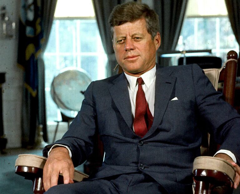 Kennedy, 60 anni fa l’assassinio: il 65% degli americani crede al complotto