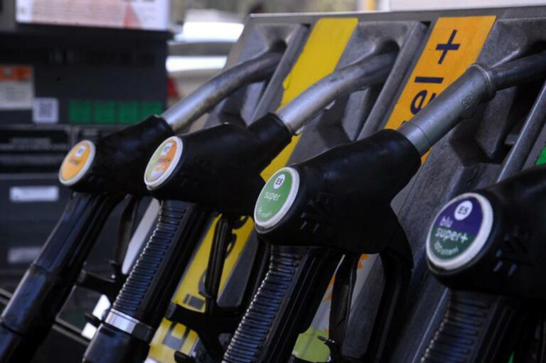 Italia. Caro carburante, benzina supera 2,5 euro al litro in autostrada