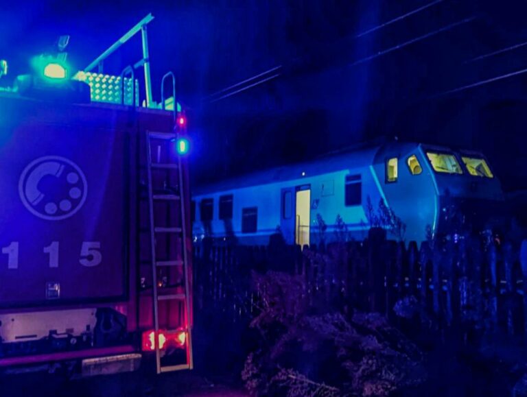 Incidente ferroviario Brandizzo, morti 5 operai: i lavori, il treno, l’inchiesta