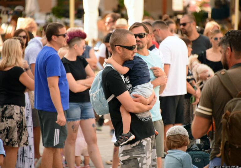 Croati «mammoni»: il 78% dei 18-34enni anni vive ancora con i genitori