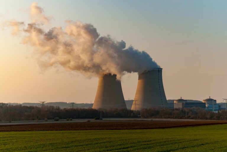 Nucleare, dai primi reattori a quelli più moderni: differenze e come funzionano