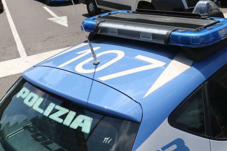 Europa League, tifosi Slavia Praga aggrediscono poliziotti: 6 feriti a Roma