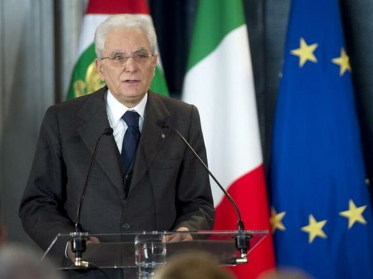 Mattarella: «Sostegno ai giovani ricercatori, devono poter tornare in Italia»