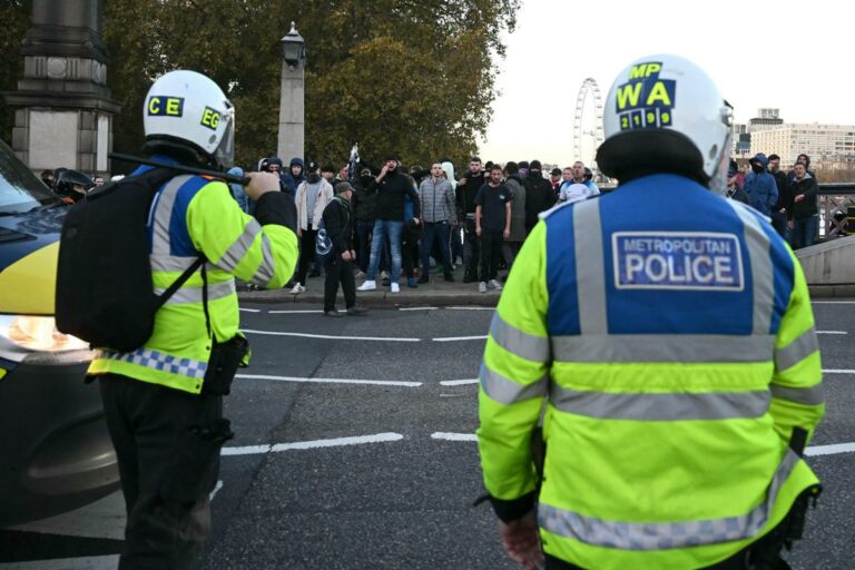 Londra, scontri a marcia pro Palestina: oltre 100 arresti