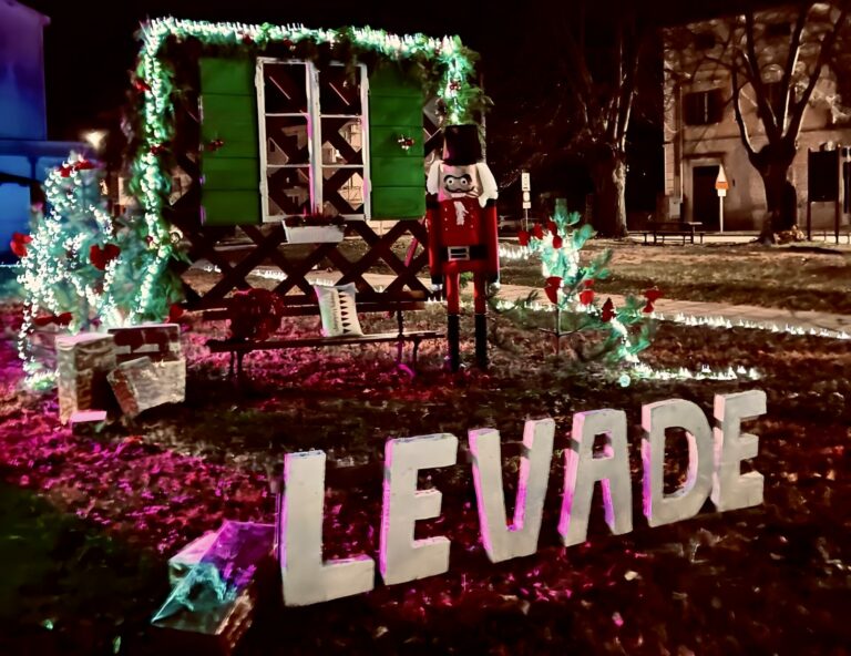 Il Natale a Levade diventa una… favola