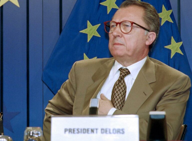 È morto l’ex presidente della Commissione Ue Jacques Delors, aveva 98 anni