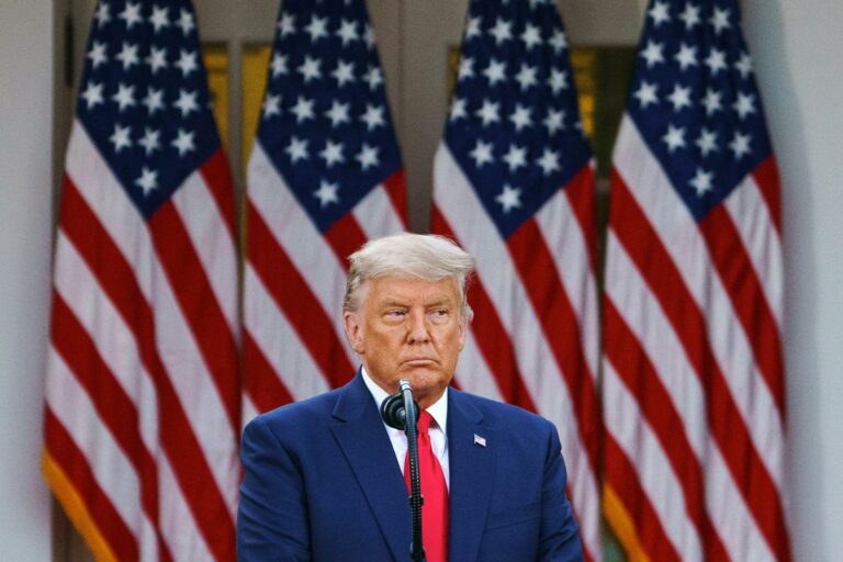 Trump, la risposta che allarma: «Io dittatore? Solo per il primo giorno»