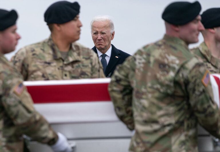 Raid Usa in Iraq e Siria, arriva la risposta di Biden all’attacco in Giordania: cosa sappiamo