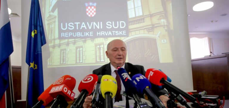 Corte costituzionale spaccata: 9-4 contro Milanović
