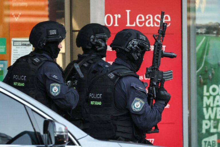 Sydney, attacco in centro commerciale: 7 morti