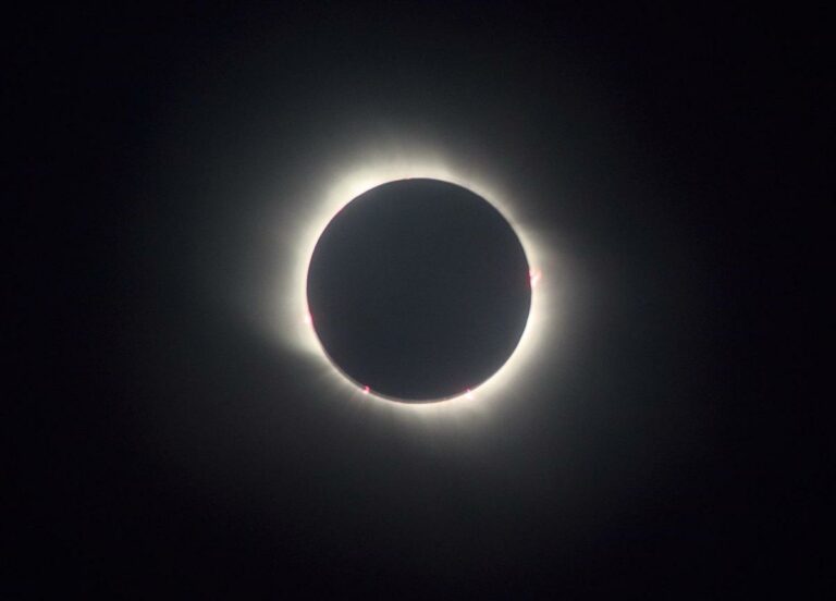 Eclissi solare totale lunedì in Texas, dove vederla in diretta tv