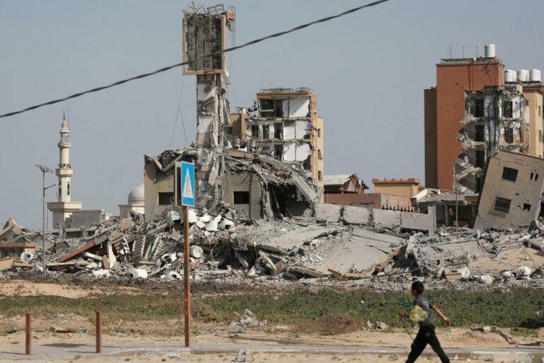 Raid Israele a Gaza, uccisi 7 operatori umanitari. Usa: “Indagine rapida”