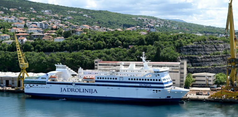 «Dalmacija»: il primo viaggio da Dubrovnik a Bari